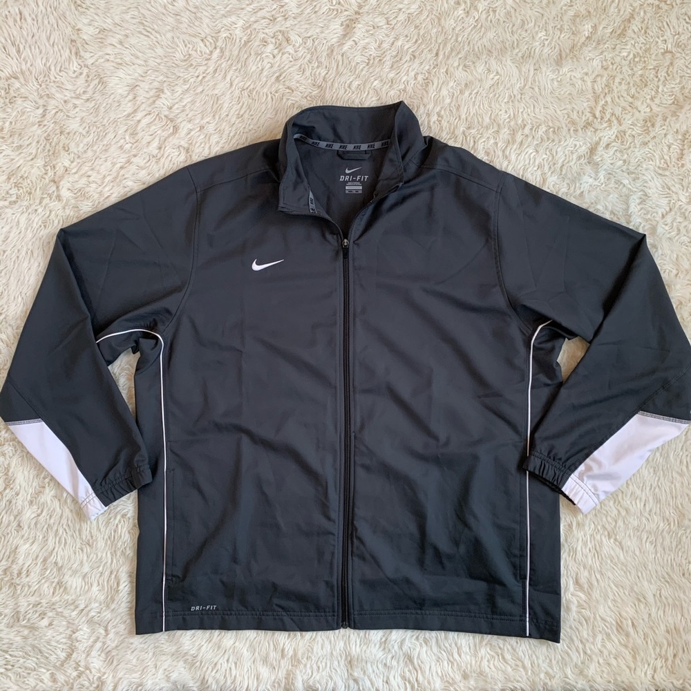 Nike Dri Fit full-zip woven training jacket